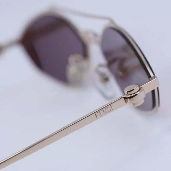 🕶️ New Fendi FE40114U-Y 33U Sunglasses - Red Gold with Golden Chain Frame - Picture 10 of 13